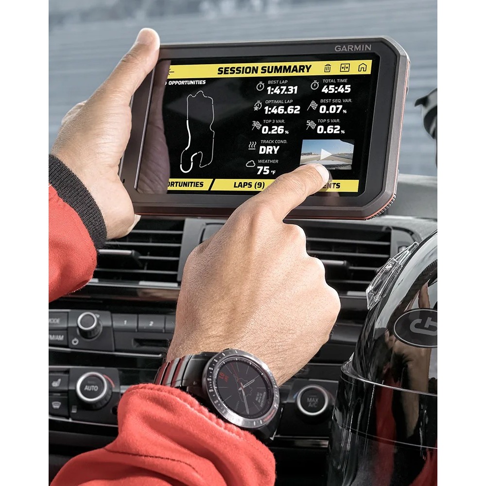 Garmin Catalyst™ Driving Performance Optimizer